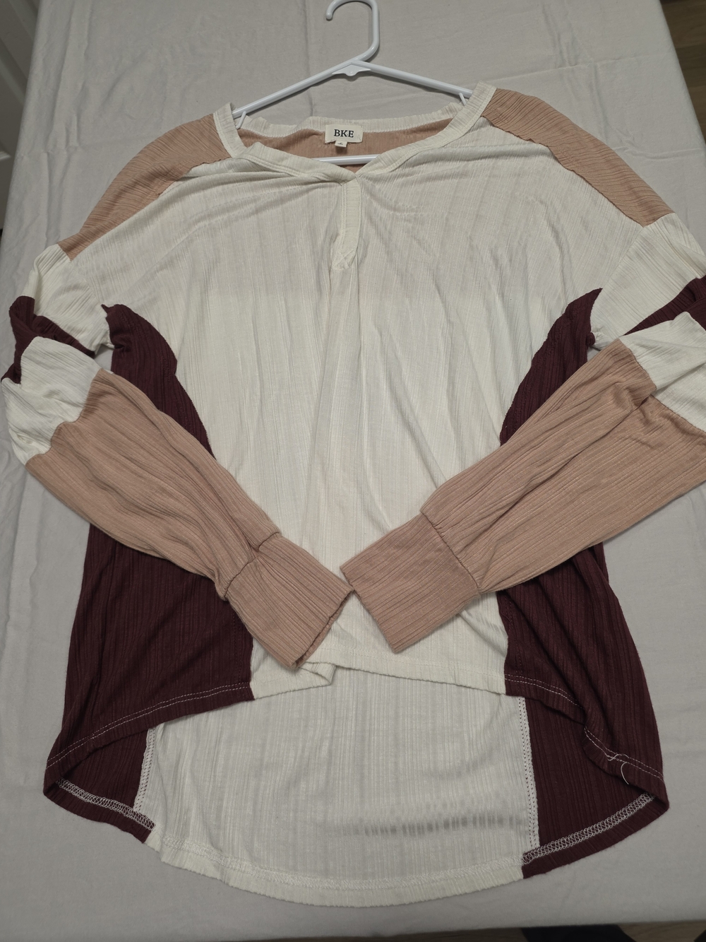 BKE Colorblock Long Sleeve Top in Cream, Blush & Burgundy